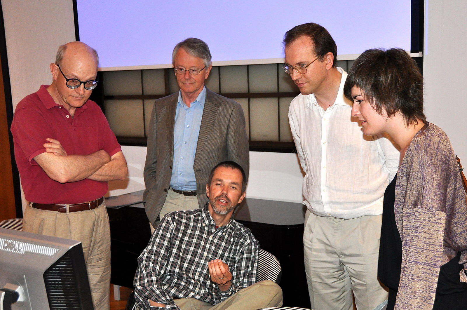 Discussion animée autour de Hans van den Berg